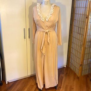 Vintage Vanity Fair Full Length Robe size 18